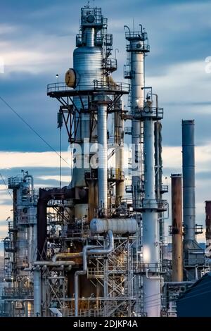 CHS Refinery, making Cenex gasoline and other products from Canadian crude oil, viewed from I-90 at Laurel, Montana, near Billings, USA [No property r Stock Photo