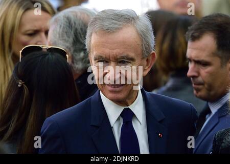 Bernard Arnault attending the Louis Vuitton show as part of Paris Fashion  Week Ready to Wear Spring/Summer 2017 in Paris, France on October 05, 2016.  Photo by Aurore Marechal/ABACAPRESS.COM Stock Photo 