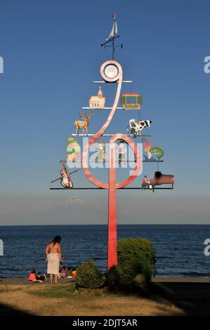 South America, Chile, X Region, Frutilla, view of Lake Llanquihue and the Osorno Stock Photo