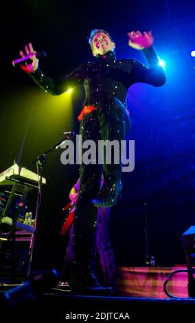 Scissor Sisters Jake Shears performing at Wembley Arena, Wembley UK 11/24/2006. all Stock Photo