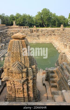 Kunda, a tank or reservoir (a.k.a Ramakunda or Suryakunda) at the Sun Temple, Modhera, Gujarat Stock Photo