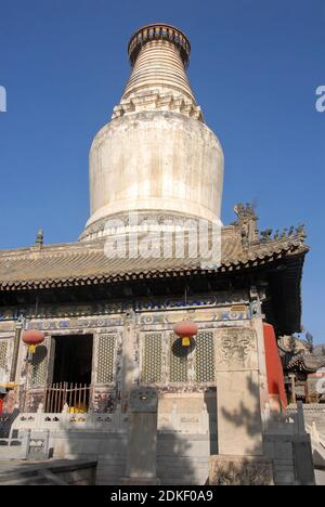 Wutaishan, Shanxi Province in China. Great White Pagoda or Dabaita or Sarira Stupa at Tayuan Temple, the symbol of Wutaishan. Stock Photo