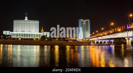 Russian White House (House of the Government of the Russian Federation) and former House of the Council for Mutual Economic Assistance (Comecon) in Mo Stock Photo