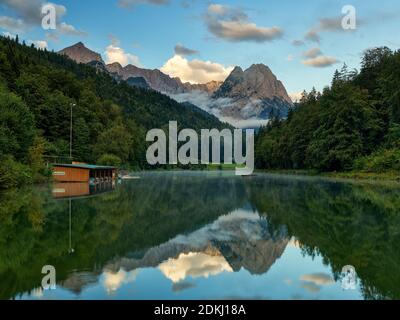 Dawn at lake Riessersee Stock Photo - Alamy