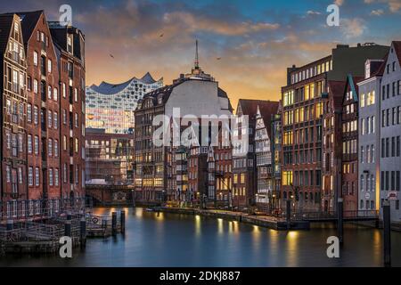 Nikolaifleet and Elbphilharmonie in Hamburg, Germany Stock Photo