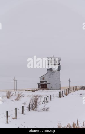 Raley, Alberta - December 13, 2020: Old Alberta Pacific Grain Company ...