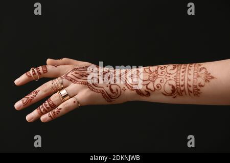 Party henna/ group henna/ bodyart/tattoo/ bridal henna .Temporary tattoo  artist,henna tattoo,jagua tattoo,mehandi artist. Location: Tibl... |  Instagram