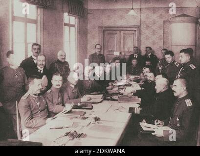 German and Russian delegations during the negotiations in Brest-Litovsk. March 1918 Stock Photo