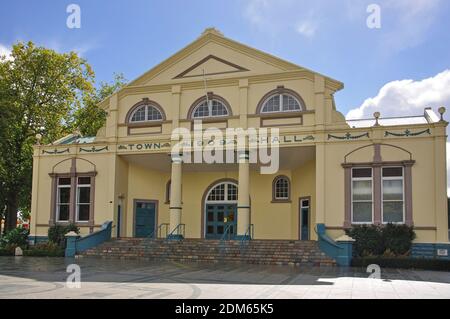 Cambridge Town Hall building, Victoria Street, Cambridge, Waikato Region, North Island, New Zealand Stock Photo