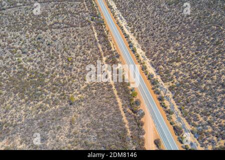 Road running through bushes of Western Australia