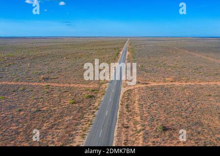Road running through hinterland of Western Australia