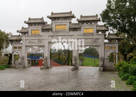 Carvalhal Bombarral, Portugal - 13 December 2020: the majestic entrance pagoda to the Buddha Eden Grden in Portugal Stock Photo