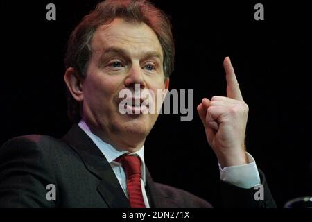 British Prime Minister Tony Blair delivering a speech to the Labour Party's spring conference at the Scottish Exhibition and Conference Centre in Glasgow, Scotland. Stock Photo