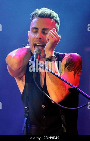 Asaf Avidan performing during a concert given to promote his new album 'Gold Shadow' on France Inter radio station at the Maison de la Radio in Paris, France, on January 09, 2015. Photo by Aurore Marechal/ABACAPRESS.COM Stock Photo