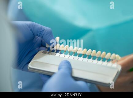 Colour chart hi-res stock photography and images - Alamy