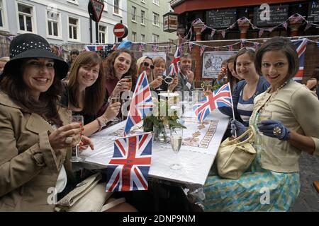 Royal Wedding Street Party celebrating the wedding of Prince William and Kate Middleton, London, UK Stock Photo