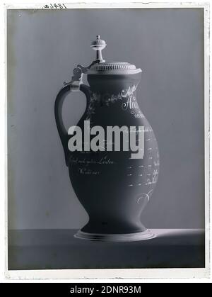 Wilhelm Weimar, jug with tin lid, glass negative, black and white negative process, total: height: 23.8 cm; width: 17.8 cm, numbered: top left: in black ink: 1841, a, work of applied art (ceramics Stock Photo