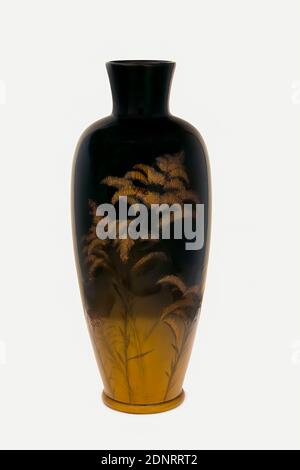 Rookwood Pottery, Albert R. Valentien, Vase, Acquired by S. Bing, Galerie L'Art Nouveau, at the world exhibition 1900 in Paris, earthenware, painted (ceramic), lead glaze, Total: Height: 44.8 cm; Width: 18.5 cm, Stamp: Manufacture stamp and serial number on the base: RP with 13-flame nimbus (=1899), 856 A; Scored above the foot ring: A. R.Valentien; paper label with red writing on the bottom: ROOKWOOD POTTERY CINCINNATI U.S.A. UNIVERSAL EXPOSITION PARIS 1900 and a label of the customs office Kehrwiederspitze, ornamental objects, ceramics, plants, vegetation, art nouveau Stock Photo