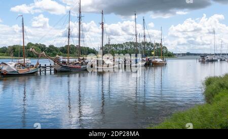 Historische Segelboote in Kappeln an der Schlei, Schleswig-Holstein, Deutschland Stock Photo