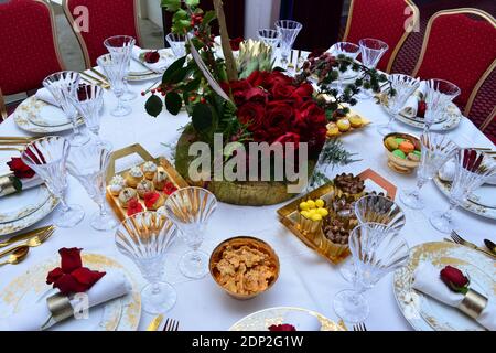 Wedding day event organization table setting decor Stock Photo