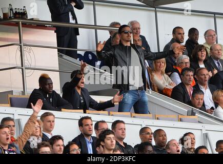 PSG players Jean-Christophe Bahebeck, Thiago Silva and Zlatan Ibrahimovic support their team playing against Lille during French First League soccer match, at Parc des Princes stadium in Paris, France on April 25, 2015. Photo by Christian Liewig/ABACAPRESS.COM Stock Photo