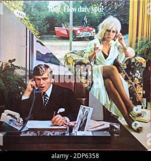 10cc – How Dare You!, Mercury 6310 501, 1976  - Vintage vinyl album cover Stock Photo
