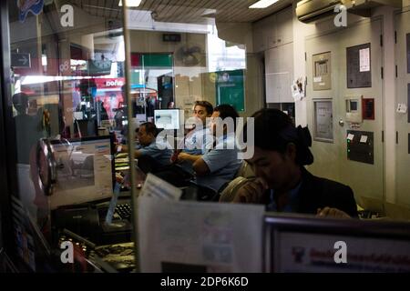 THAILANDE - LA CITÉ DES ANGES Symbole du développement de la péninsule indochinoise, la modernité atteint son apogée à Bangkok. Il y a d’innombrables Stock Photo