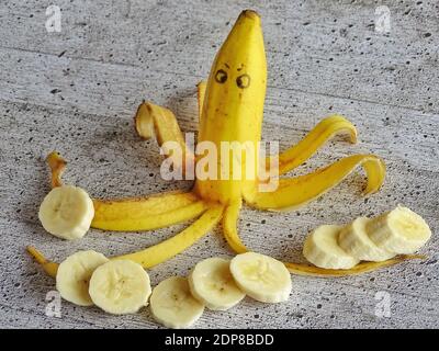 vegetable carving with banana