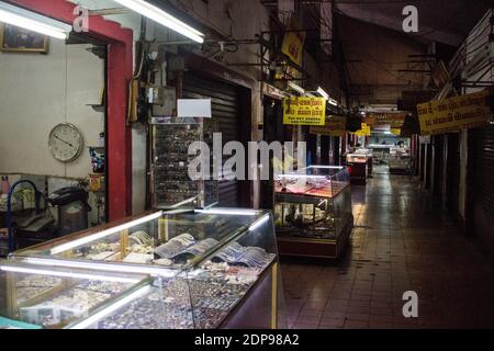 LAO - VIENTIANE LA COMPROMISE Même si elle se rapproche du million d’habitants, Vientiane a encore les allures d’une bourgade à côte des mégapoles des Stock Photo