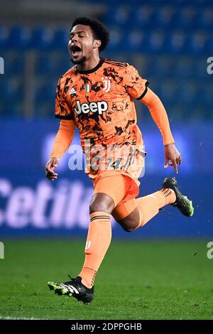 Parma, Italy. 19th Dec, 2020. PARMA, ITALY - December 19, 2020: Weston McKennie of Juventus FC reacts during the Serie A football match between Parma Calcio and Juventus FC. Juventus FC won 4-0 over Parma Calcio. (Photo by Nicolò Campo/Sipa USA) Credit: Sipa USA/Alamy Live News Stock Photo