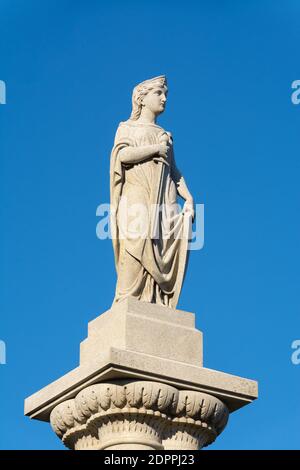 Civil War monument in Midwest town.  Cambridge, Illinois, USA Stock Photo