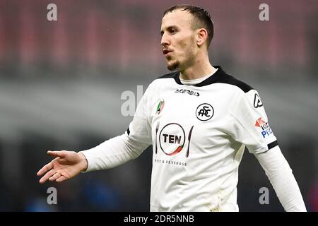 Milan, Italy. 20th Dec, 2020. MILAN, ITALY - December 20, 2020: Ardian Ismajli of Spezia Calcio reacts during the Serie A football match between FC Internazionale and Spezia Calcio. FC Internazionale won 2-1 over Spezia Calcio. (Photo by Nicolò Campo/Sipa USA) Credit: Sipa USA/Alamy Live News Stock Photo