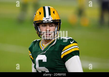 GREEN BAY, WI - DECEMBER 19: Green Bay Packers defensive tackle Jarran Reed  (90) celebrates during a game between the Green Bay Packers and the Los  Angeles Rams on December 19, 2022