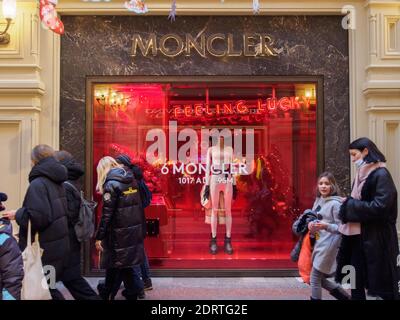 Moncler moscow discount