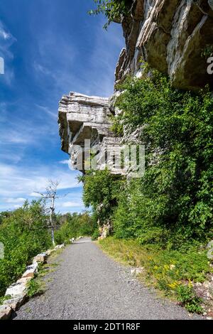 Castle Point Carriage Road Switchback In Lake Minnewaska State Park Preserve During Summer Stock Photo