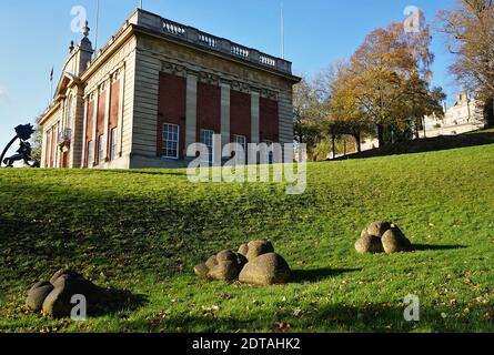 The Usher Gallery, A Grade 2 listed building that is scheduled for closure in Temple Gardens on Lindum Rd. Lincoln. Lincolnshire, Stock Photo