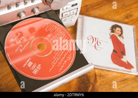 Mariah Carey Merry Christmas CD album, Music CD in Sony CMP-CP11 Micro HiFi system Stock Photo