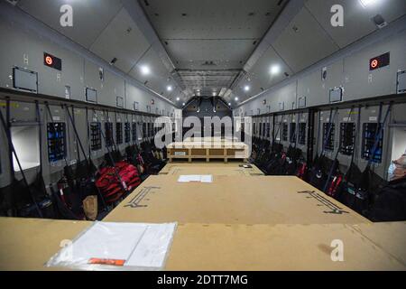 Illustration picture shows the arrival of an A400M transport airplane of the Belgian Defence, at the military airport in Melsbroek, Steenokkerzeel, Tu Stock Photo