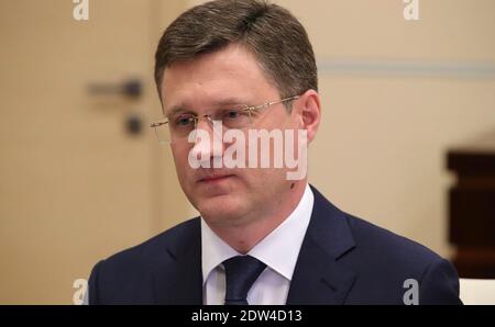 Moscow, Russia. 22nd Dec, 2020. Deputy Prime Minister Alexander Novak during a face-to-face meeting with Russian President Vladimir Putin at the Novo-Ogaryovo official residence December 22, 2020 outside Moscow, Russia. Novak updated Putin on the nations power grid. Credit: Planetpix/Alamy Live News Stock Photo