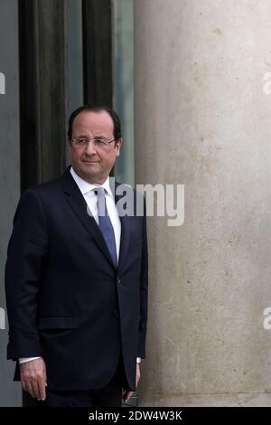 French President Francois Hollande accompanies World Bank newly ...