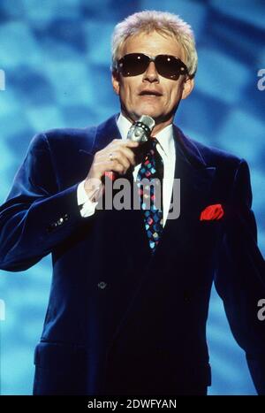 Heino Aka Heinz Georg Kramm Deutscher Schlagers nger Hier Mit Den heino-aka-heinz-georg-kramm-deutscher-schlagers-nger-hier-mit-den