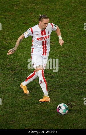Cologne, Germany. 22nd Dec, 2020. Football: DFB Cup, 1st FC Cologne - VfL Osnabrück, 2nd round at RheinEnergieStadion: Cologne's Marius Wolf in action. Credit: Frederic Scheidemann/Getty Images Europe/Pool/dpa/Alamy Live News Stock Photo