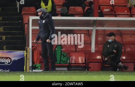 Grimsby manager Ian Holloway during the Sky Bet League Two match at Blundell Park, Grimsby. Stock Photo