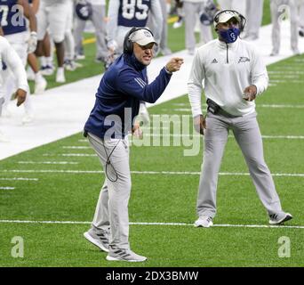 New Orleans, LA, USA. 23rd Dec, 2020. Georgia Southern Head Coach Chad Lunsford celebrates a touchdown during the R L Carriers New Orleans Bowl between the Louisiana Tech Bulldogs and the Georgia Southern Eagles at the Mercedes Benz Superdome in New Orleans, LA. Jonathan Mailhes/CSM/Alamy Live News Stock Photo