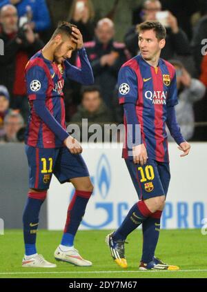 Barcelona's Lionel Messi and Neymar during the UEFA Champions League soccer match, FC Barcelona Vs Paris Saint-Germain at Camp Nou in Barcelone, Spain on December 10, 20114. Barcelona won 3-1. Photo by Christian Liewig/ABACAPRESS.COM Stock Photo