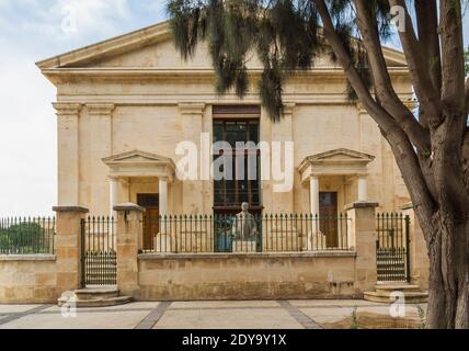 Statue of famous Maltese painter Giuseppe Cali in Upper Barrakka Gardens, Valletta, Malta Stock Photo