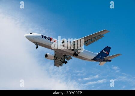 Federal Express (FedEx) Airbus A300F4-605R Cargo Jet Freighter Stock Photo