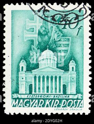 MOSCOW, RUSSIA - JULY 19, 2019: Postage stamp printed in Hungary shows Basilica, Esztergom, Church in Hungary serie, circa 1939 Stock Photo