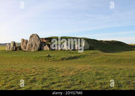 West Kennet Long Barrow neolithic tomb near Silbury Hill, Wiltshire Stock Photo