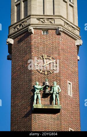 tower of the Haus Neuerburg building  at the square Guelichplatz in the historic town, Cologne, Germany.  Turm des Haus Neuerburg am Guelichplatz in d Stock Photo